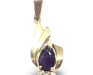 14Kt Yellow Gold Diamond Amethyst Pendant
