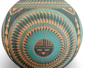 Signed Navajo Sunface Native American Pot