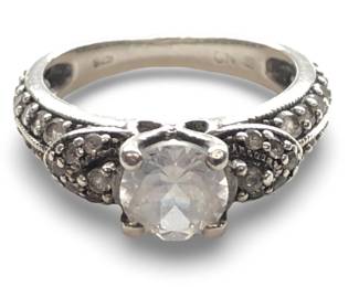 Lovely Sterling Silver Sapphire Ring