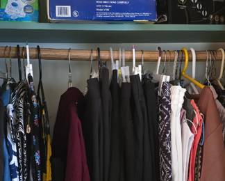 Lots of women's clothing 16/18, 1X and 2X