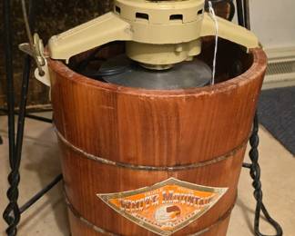 White Mountain electric ice cream cooler.  It WORKS!!