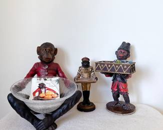 Vintage Dezine Monkey Butler Table Top Statue Holding Tray, Vintage Monkey Butler Card Holder Figure 9" high STERLING INDUSTRIES Philippines, decorative poly resin monkey butler figurine fruit server