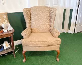 Upholstered armchair 