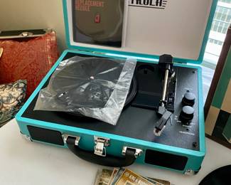 Modern Victrola Portable Turntable w/ Built in Speakers