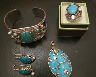 Sterling silver & turquoise set