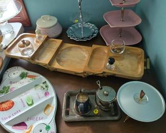 Vintage serveware