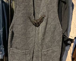 womens vest with jewelry pin