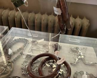 agate and jade jewelry
