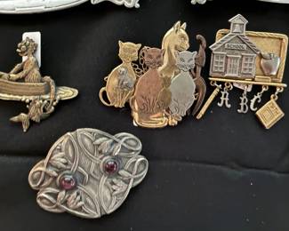 brooches