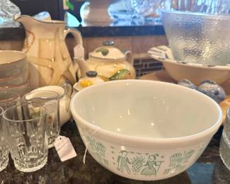 Pyrex Bowl