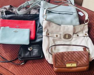 Coach, Michael Kors, Brighton, Gianni Charni leather made in Italy…