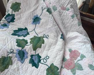 Handmade Vintage Quilts 