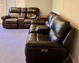 Power Reclining Loveseat 