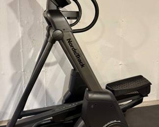 NordicTrack X16 Elliptical 