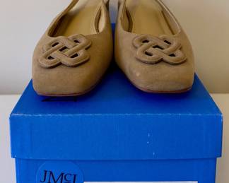 NWT J. McLaughlin Shoes