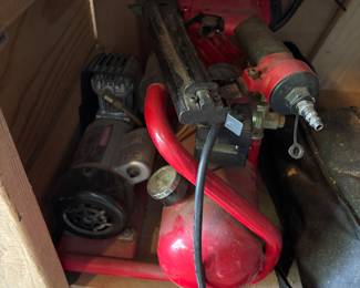 Air compressor