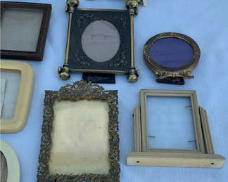 Lot 103: Vintage Frames