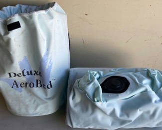 Lot 89: AeroBed Mattress