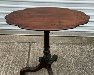 Lot 10: Antique folding side table