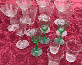 Lot 24: Assorted Vintage Glassware Set: wine glasses, goblets and tumblers