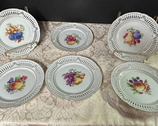 Lot 16: 6 Vintage Bavarian Germany Plates