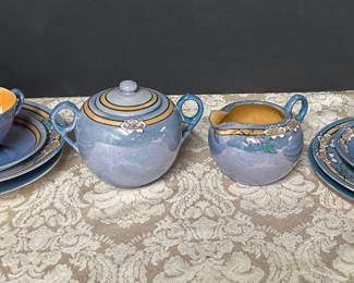Lot 5: Vintage Lusterware
