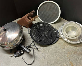 Lot 39: Kitchen lot