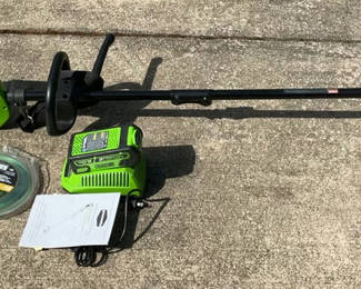 Lot 7: Greenworks String Trimmer