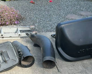 Lot 5: John Deere 7 Bushel 2 Bag Hopper