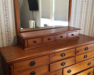Lot 58: Wooden dresser with mirror