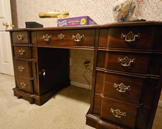Office Furniture 