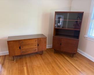 Mid Century Modern buffet and china cabinet (1965 Stanley) (prefer to sell as a set)