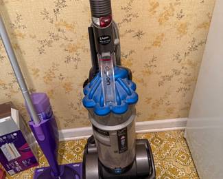 Dyson Vac