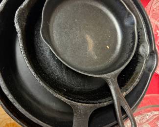 cast iron skillets