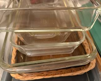 casserole dishes