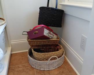 Baskets 