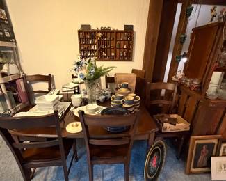 Dining Room Table, 4 Chairs and 3 Leaves; Pampered Chef Simple Additions Hostess Items; Dinnerware Sets