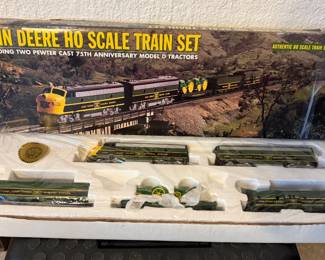 John Deere HO Scale Train Set