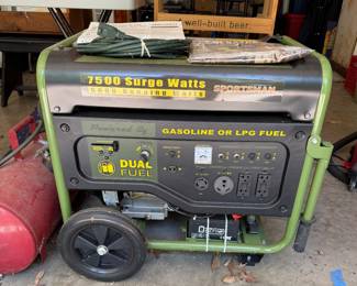 Sportman Duel Fule 7500 Surge Watts Generator (less than 1/2 hour run time/ only has had LPG Fuel in it)