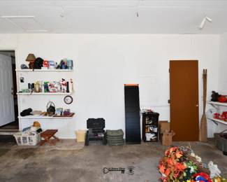 884Garage