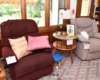 196Living Room