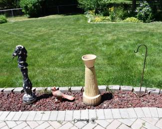 934Back Yard