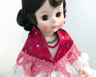 Madame Alexander dolls, including Alice in Wonderland, Lord Nelson, Opera Series, Wizard of Oz, Nativity, Storybook collection, Kaiser collection (inc Cinderella, French Aristocrat), Guardian Angels