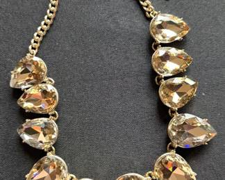 Women's jewelry