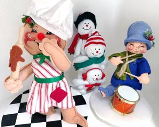 Annalee Christmas Elf collection + assorted others