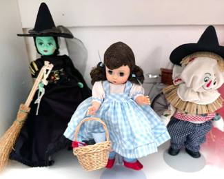 Madame Alexander dolls, including Alice in Wonderland, Lord Nelson, Opera Series, Wizard of Oz, Nativity, Storybook collection, Kaiser collection (inc Cinderella, French Aristocrat), Guardian Angels