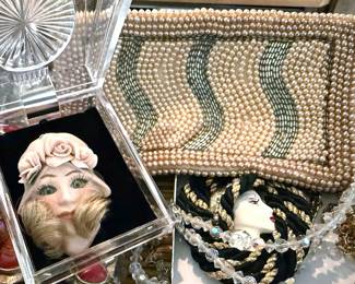 Women's jewelry