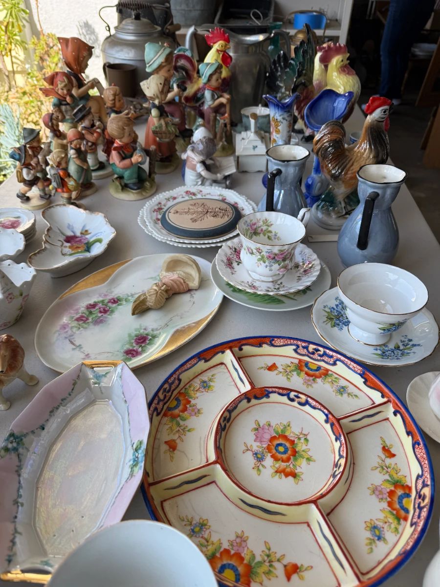 China w/ Limoges France