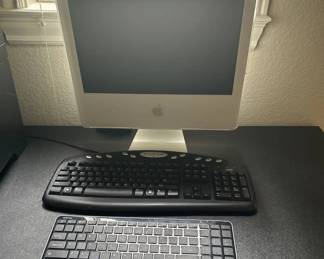 Lot #3 Apple iMac G5 All-in-One Desktop Computer 17in White 2004-2006 + 2 Keyboards