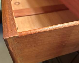 #149	3 drawer end table 22x14x26	 $100.00 			